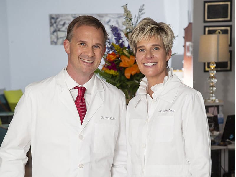 Dr. Kuhn and Dr. Grimshaw at their Aberdeen dentist office